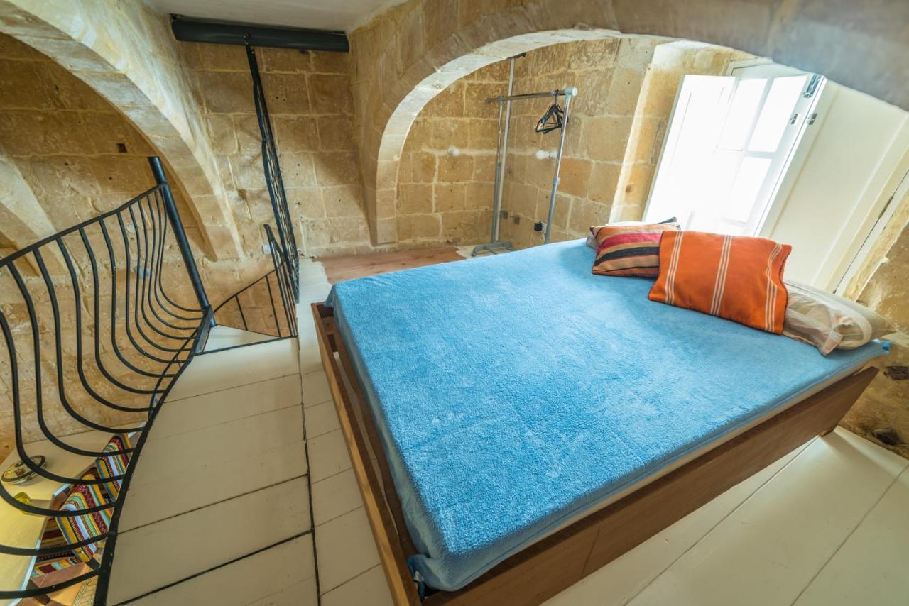 Appartement PA - Unique Artsy Loft à La Valette Extérieur photo