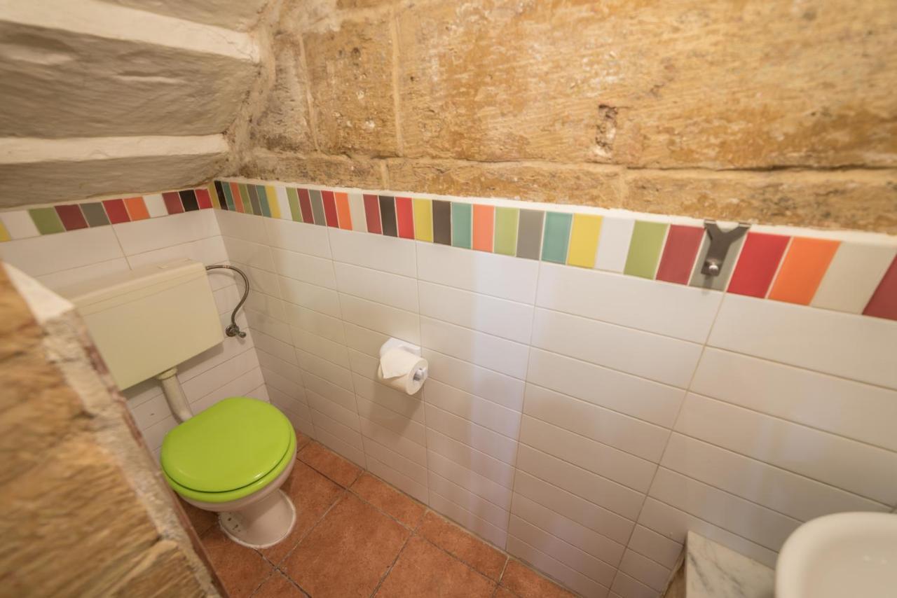 Appartement PA - Unique Artsy Loft à La Valette Extérieur photo